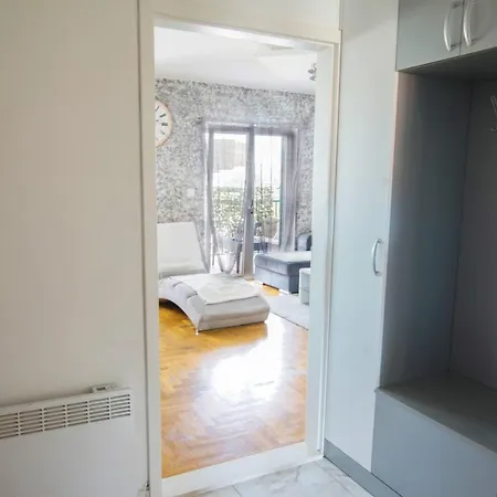 Ma Dalmatia - Adriano With Balcony And Free Parking * Ploce (Dubrovnik-Neretva)